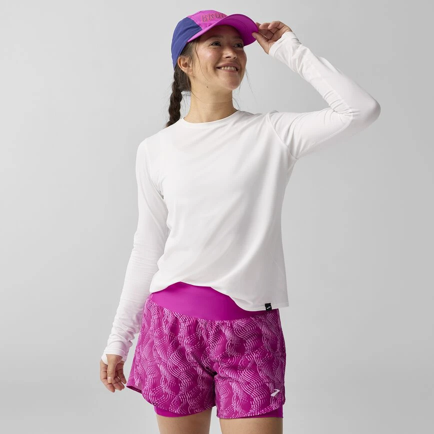 BROOKS Women’s Luxe Long Sleeve (100 - White) 1 BROOKS Women’s Luxe Long Sleeve (100 - White)
