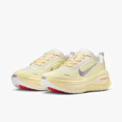 Nike Women's Vomero Plus (100- Summit White/ Metallic Silver) 7 Nike Women's Vomero Plus (100- Summit White/ Metallic Silver) -TCRunning Shop 603bd16b 9694 458a a9d8 054136bcb8be