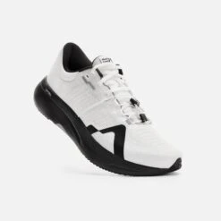 Women's R1 (White/Black) -TCRunning Shop 8 eb232a2f 7554 476b 9538 ea7431c1f7a0