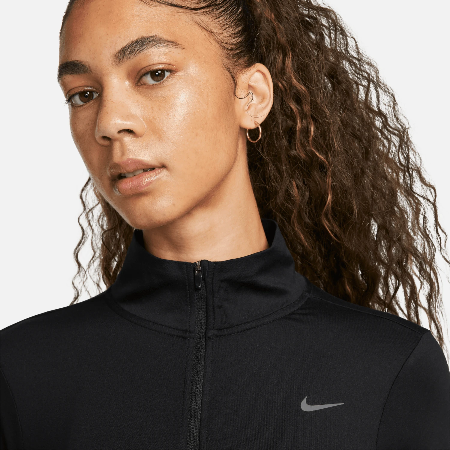 Nike Women's DRI-FIT Swift Element UV 1/4-Zip Running Top (010 - Black/Reflective Silver) 3 Nike Women's DRI-FIT Swift Element UV 1/4-Zip Running Top (010 - Black/Reflective Silver) - Image 3