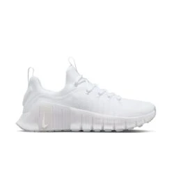Nike Women's Free Metcon 6 (101 - White/Platinum Tint)