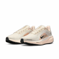 Nike Women's Pegasus 41 GORE-TEX (100 - Sail/Anthracite-Guava Ice-Crimson Tint) 16 Nike Women's Pegasus 41 GORE-TEX (100 - Sail/Anthracite-Guava Ice-Crimson Tint) -TCRunning Shop AURORA FQ1357 100 PHCFH001 2000