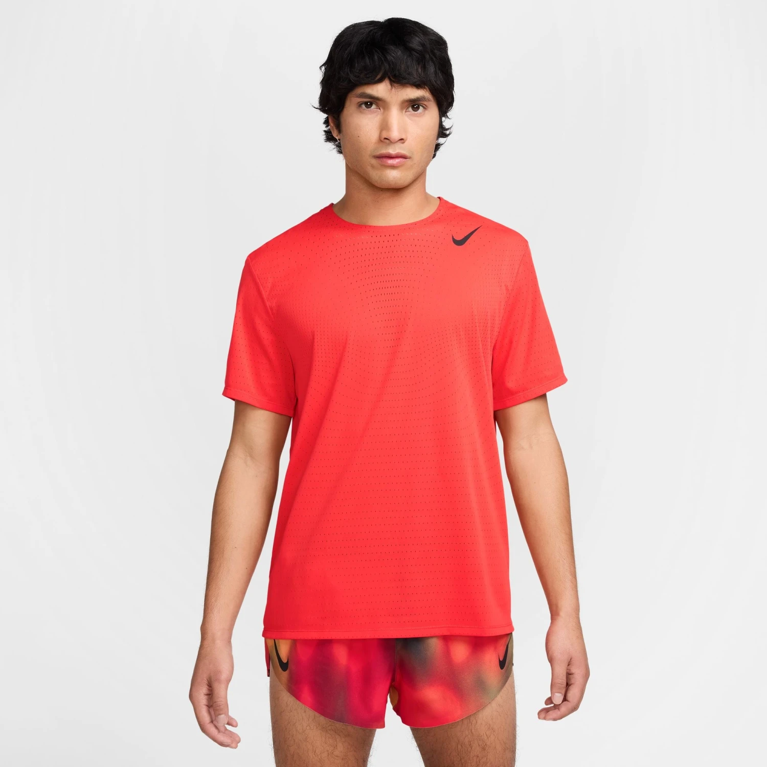Nike Men's AeroSwift Dri-FIT ADV Short-Sleeve Running Top (696 - LT Crimson/Black) 1 Nike Men's AeroSwift Dri-FIT ADV Short-Sleeve Running Top (696 - LT Crimson/Black)