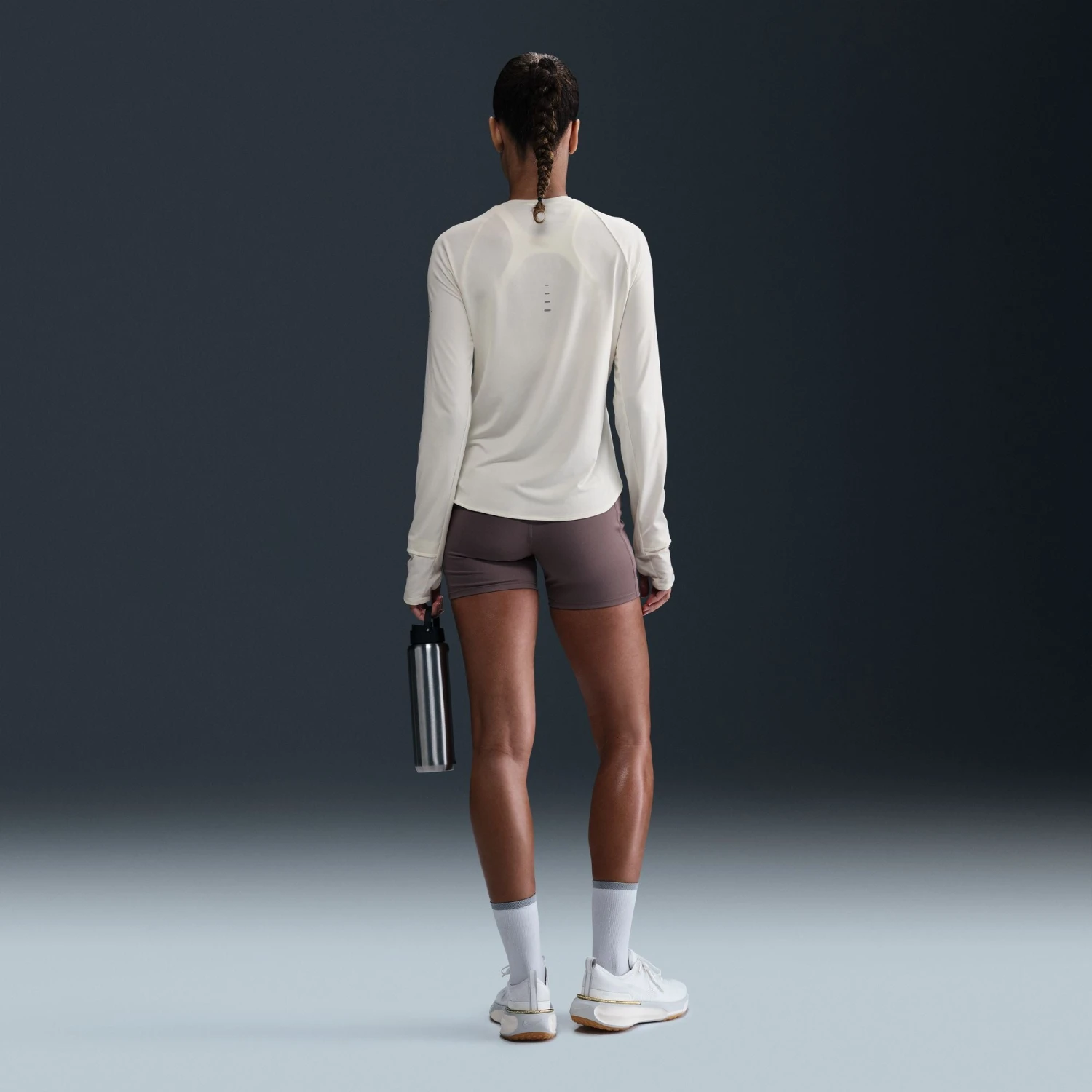 Nike Women's Swift Dri-FIT UV Long Sleeve (133 - Sail/Reflective Silver) 10 Nike Women's Swift Dri-FIT UV Long Sleeve (133 - Sail/Reflective Silver) - Image 10