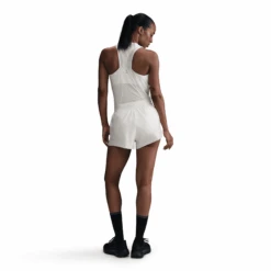 Nike Women's Swift Dri-FIT Mid-Rise 2.5" Brief-Lined Running Shorts (133 - Sail/Reflective Silver) -TCRunning Shop AURORA HQ0638 133 PHSBM001 2000