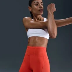 Nike Women's Dri-FIT High-Waisted 4" Tight Running Shorts (633 - Picante Red/Black) 16 Nike Women's Dri-FIT High-Waisted 4" Tight Running Shorts (633 - Picante Red/Black) -TCRunning Shop AURORA HV2352 633 PHSYMG01 2000