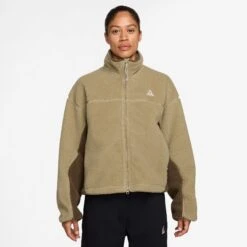 Nike Women's ACG Therma-FIT ADV Windproof Jacket (297 - Parachute Beige/Summit White)