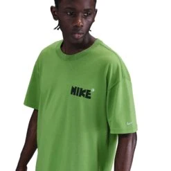Nike Men's Running T-Shirt (350 - Chlorophyll) -TCRunning Shop AURORA IH4579 350 PHSYM001 2000