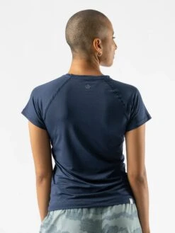 Women's Ice Perf Tee SS (Dress Blue) -TCRunning Shop DSC00012 2048x 96a3d560 ee21 4d51 95f0 a5acad0e2c5b