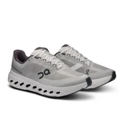 On Men's Cloudsurfer Next (Glacier/White) -TCRunning Shop Image115 23e79e69 0286 4242 a34f 4c9f587e7649