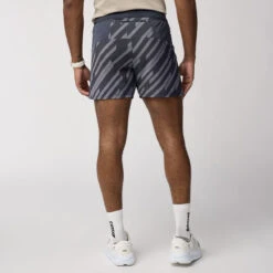 BROOKS Men's Journey 5" Short (068 - Strider) -TCRunning Shop Image219 54ad4a1b 4a1c 4e2d 8e5c aa69e54e9c44