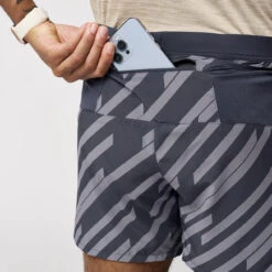 BROOKS Men's Journey 5" Short (068 - Strider) -TCRunning Shop Image220 3ae934c4 e6ea 4541 b465 00ace60874db