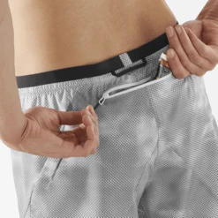 Salomon Men's Cross 5" AOP Short (White/Grey/Violet) -TCRunning Shop LC2254600 4 MOD cross5shortsaop whitegrayvioletfrostgray backpocket m