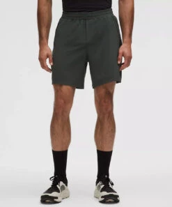 Lululemon Men’s Pace Breaker Lined Short 7” (Rainforest Green)