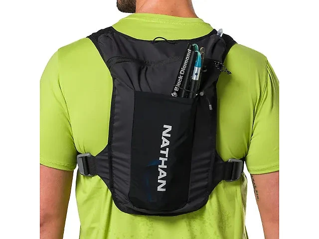 Nathan QuickStart 3.0 4 Liter Hydration Pack (Black/Reflective Silver) 3 Nathan QuickStart 3.0 4 Liter Hydration Pack (Black/Reflective Silver) - Image 3