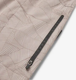 Men's Stride Short [7.5"] (Sandy Bay) -TCRunning Shop STRIDE SHORT 7.5IN DESERT SAND BAY 2 6fdbac3f 25aa 402e 9bf3 e9fcbaf87613