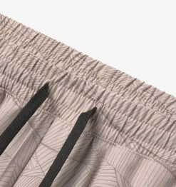 Men's Stride Short [7.5"] (Sandy Bay) -TCRunning Shop STRIDE SHORT 7.5IN DESERT SAND BAY 3copy 62b35deb 49ba 4d2d 973a eaf35199b3de