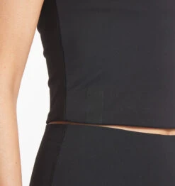 Women's Performa Fitted Tank (Black) 12 Women's Performa Fitted Tank (Black) -TCRunning Shop UNRL 2024 02 21 KB3434