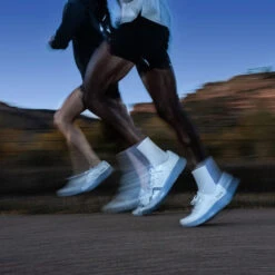 Men's R1 (Twilight Blue) -TCRunning Shop product R1 twilight 1022 03